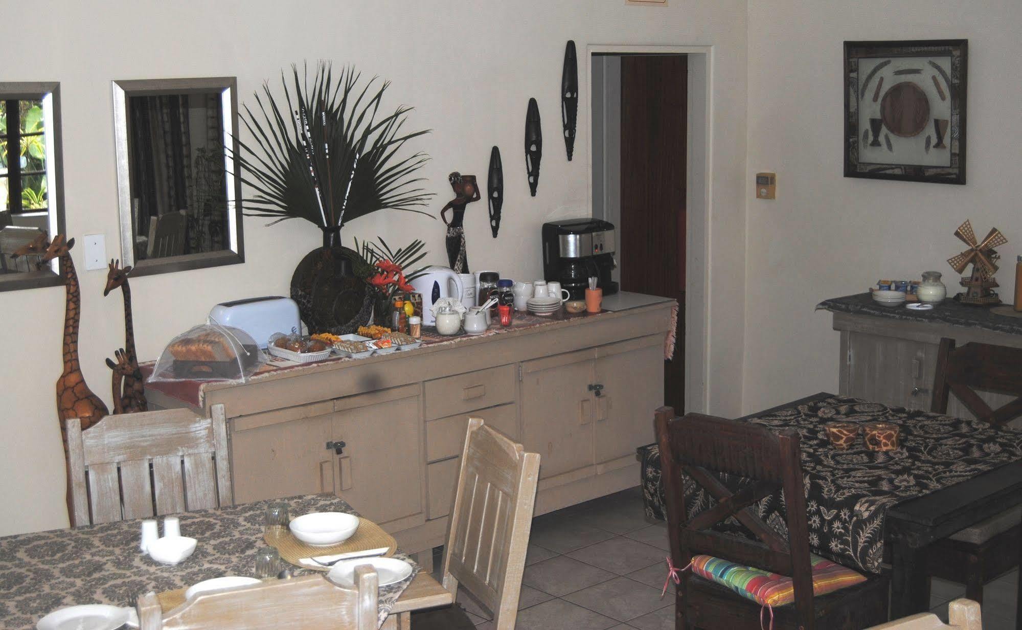 African Dreamz Guest House Saint Lucia Estuary Exterior foto